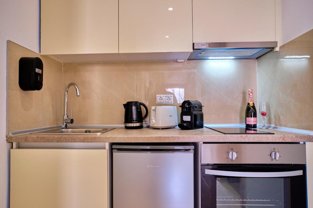 Sunflower Suites Gouvia Corfu Eksteriør billede