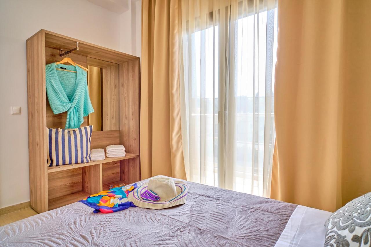 Sunflower Suites Gouvia Corfu Eksteriør billede