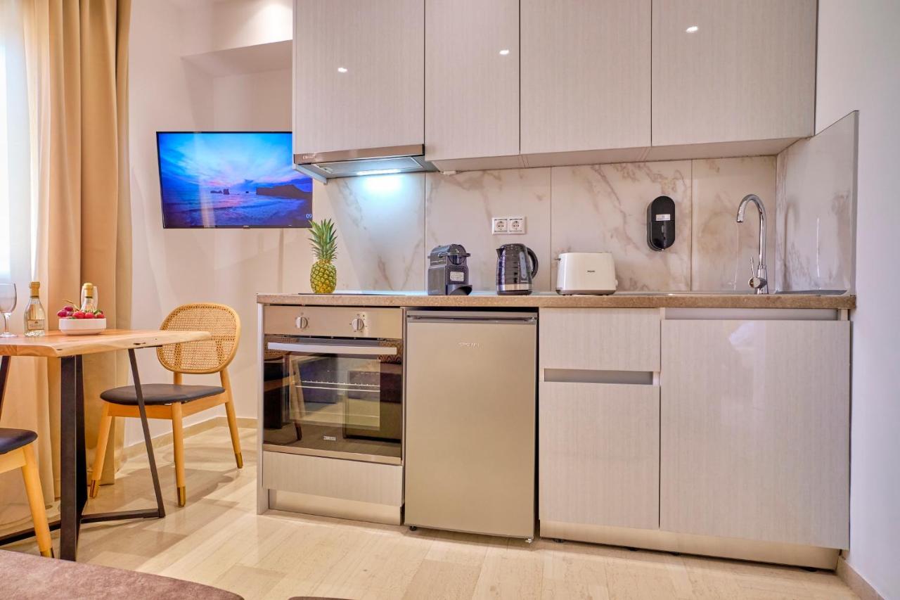 Sunflower Suites Gouvia Corfu Eksteriør billede