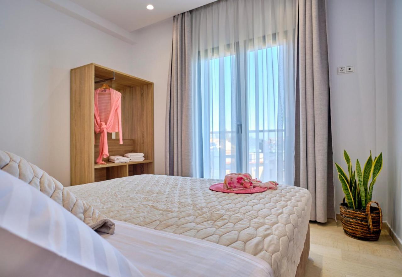 Sunflower Suites Gouvia Corfu Eksteriør billede